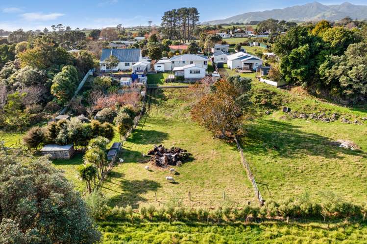 16 Cumming Street Okato_37