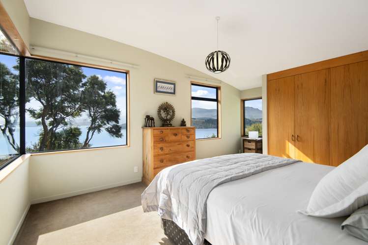 43 Merlincote Crescent Governors Bay_11