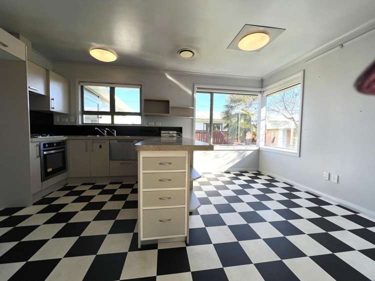 A/57 Muller Road Blenheim Central_2