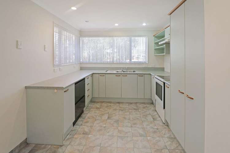 27 McParland Street 11305_1