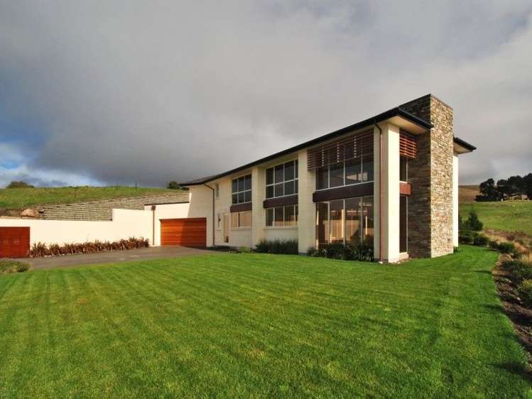 2 Teviotdale Way Richmond Hill_11