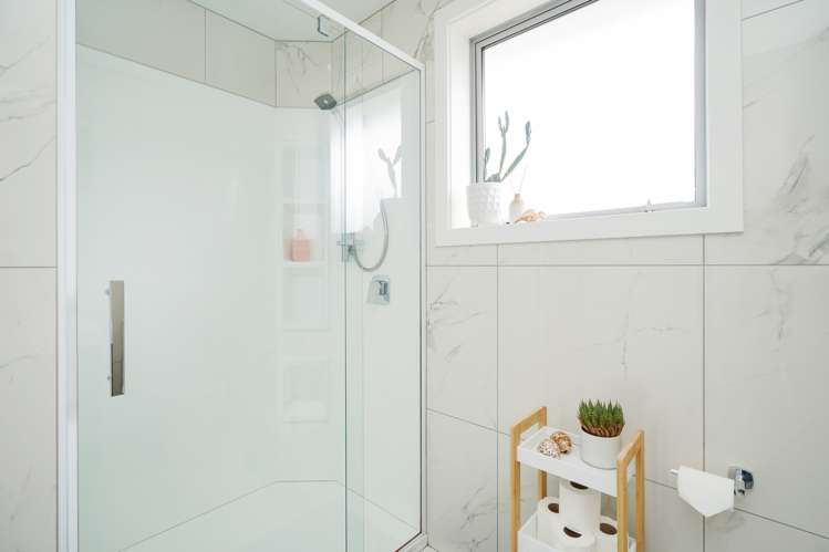 100 Waiau Crescent Kingswell_13