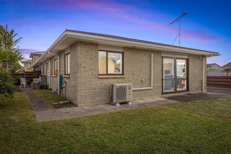 Flat 1/54 Florence Avenue Orewa_19