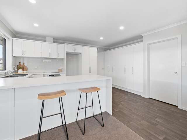 7 Woodham Drive Allenton_3