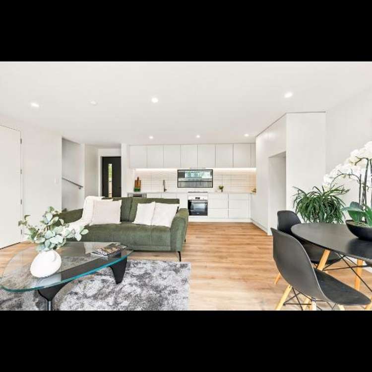 138 Simeon Street_2