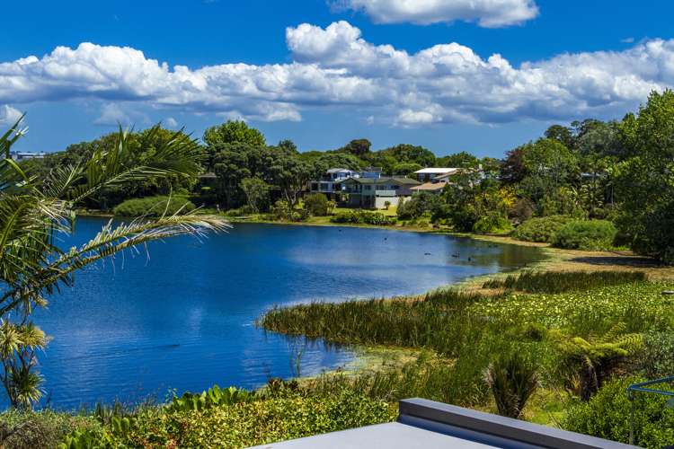 6 Eric Price Avenue Takapuna_24