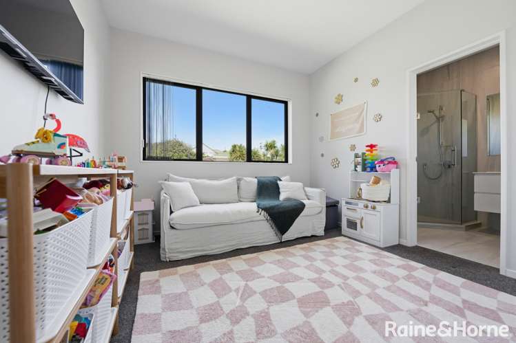 19B Standage Lane Kelston_13