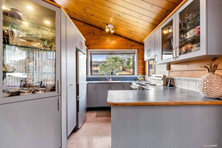 9 Elsted Place Goodwood Heights_9