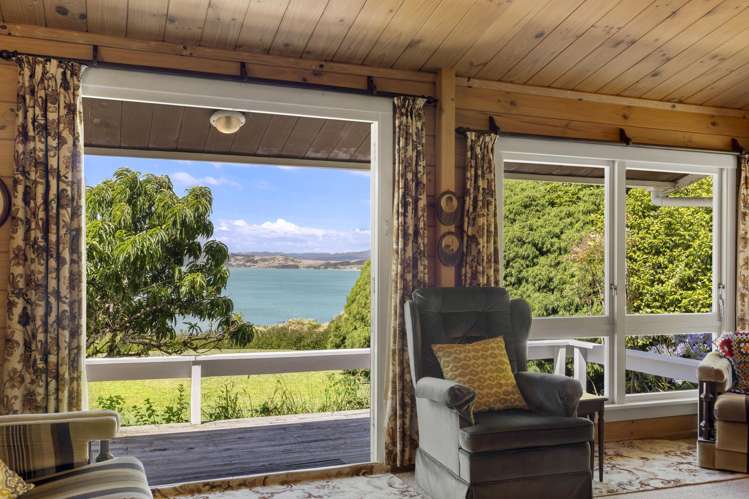 14b Greenslade Road Raglan_5