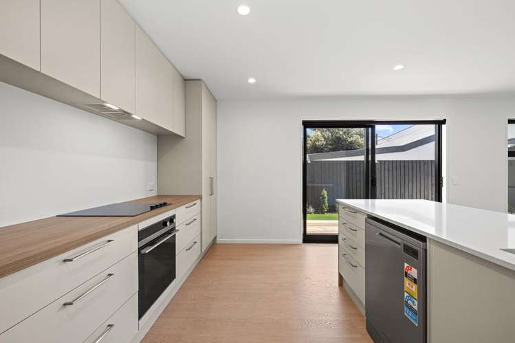 2/24 Southey Street Sydenham_3
