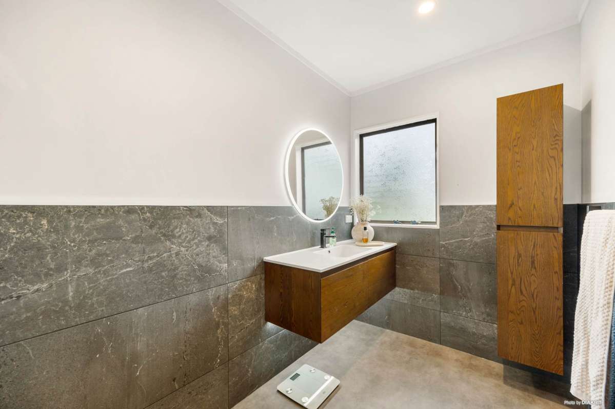 2/56 Hillside Road_5