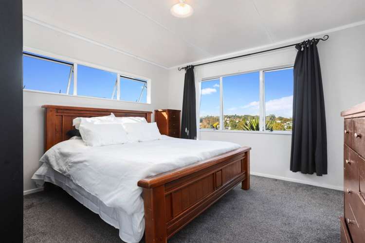 57 Chislehurst Street Henderson_11