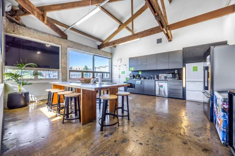 317 New North Road Kingsland_9