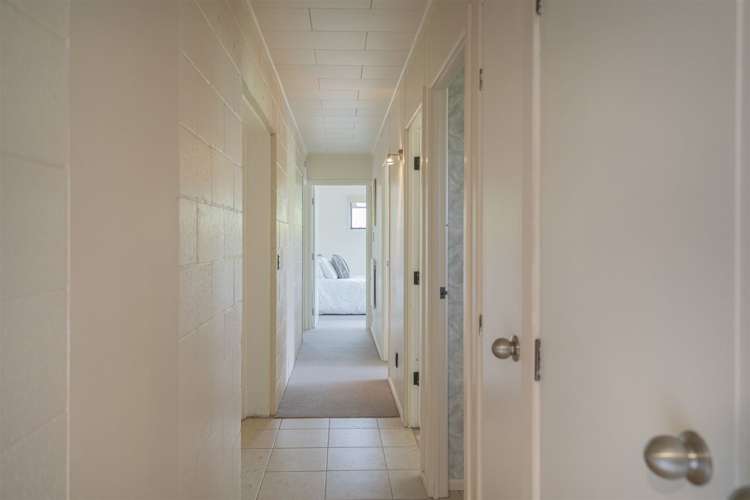 10 Marquet Place Tairua_43