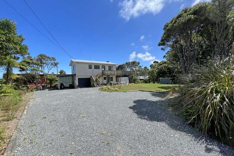 145 Piha Road_1