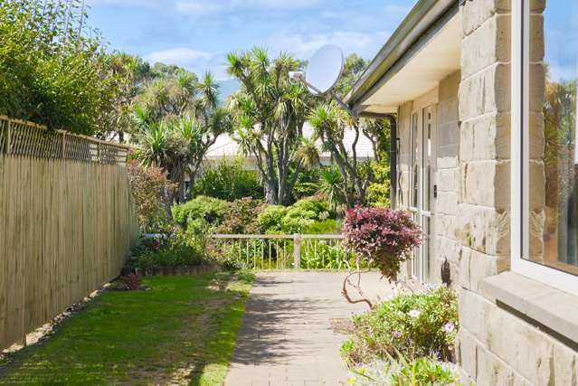 56A The Drive Paraparaumu Beach_3