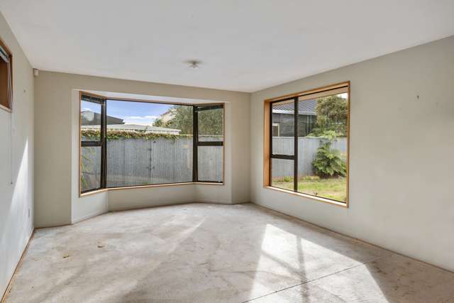 2/47 Celia Street Redcliffs_1