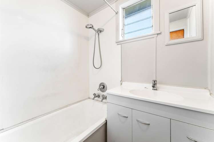 7 Tiri Road Manly_11