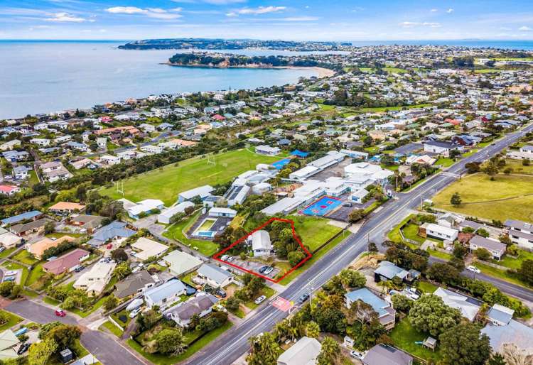 32 Waiora Road Stanmore Bay_7