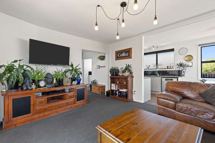 69 Greenhaven Drive Burwood_8