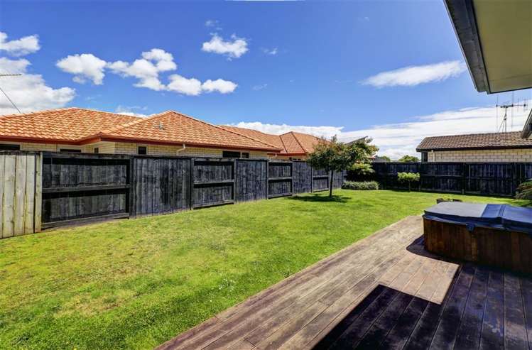 118 Huntington Drive Huntington_27