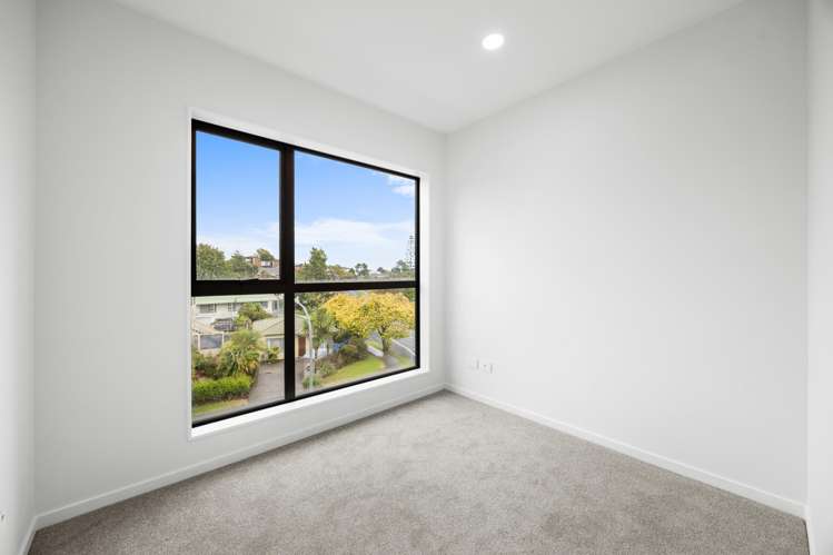 2A Janome Place Bucklands Beach_13