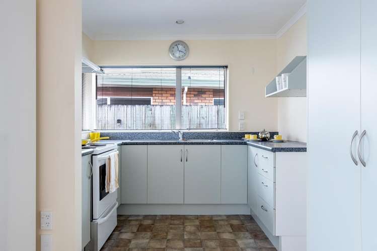 33/2 William Donald Drive Masterton_8