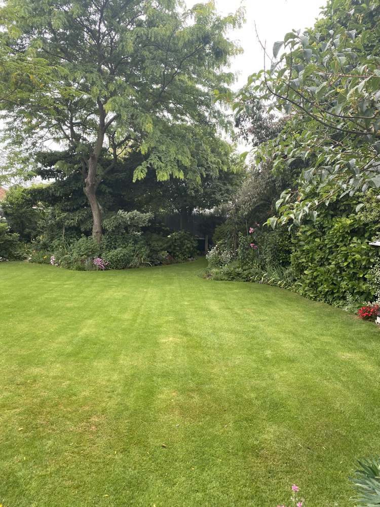 96 Middle Road Allenton_48