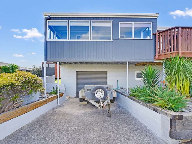201 Chartwell Avenue_4