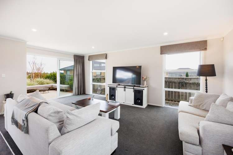 16 Cyprus Place Fitzherbert_11
