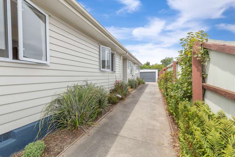 8 Roker Street Somerfield_27