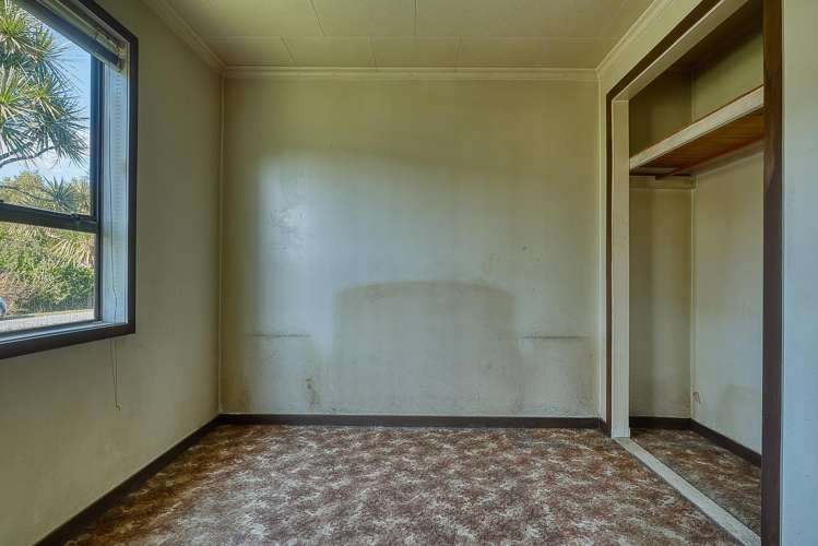 11 Butlers Road Ruatapu_14