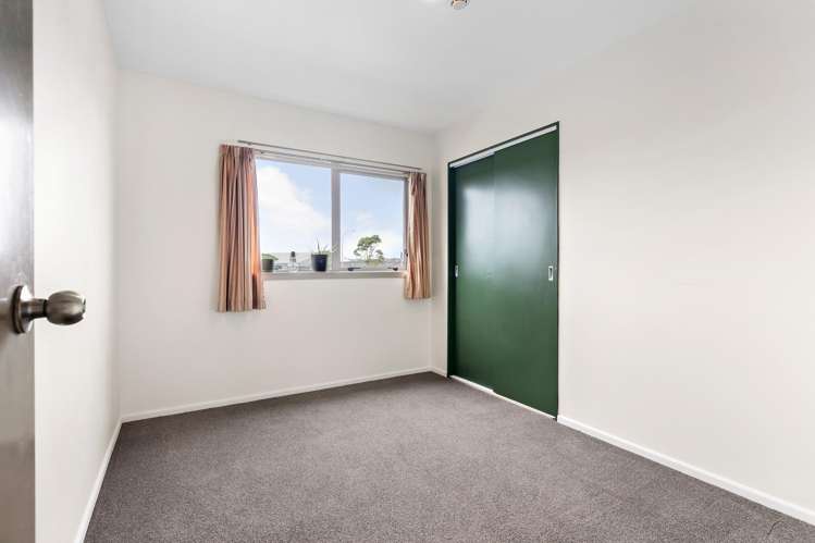 95Q Felton Mathew Avenue St Johns_7