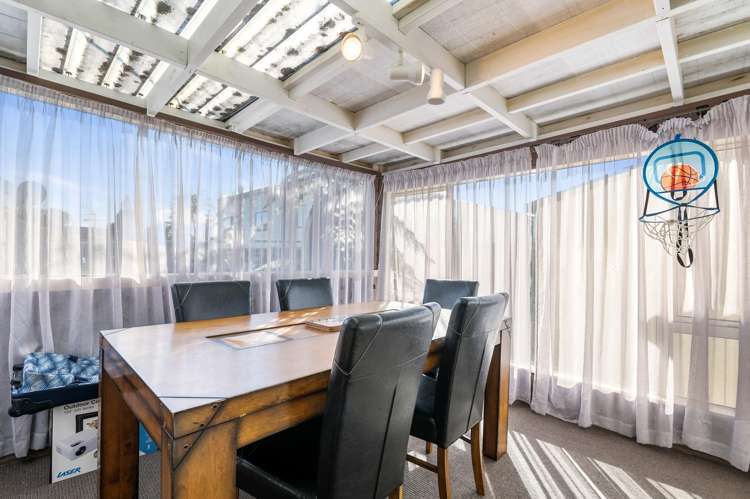 6 Puriri Crescent Hillcrest_4