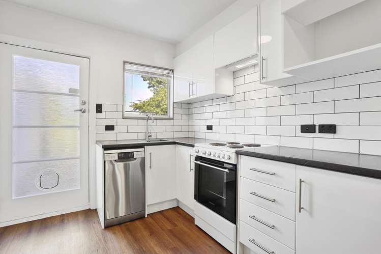 3/135 Huxley Street Sydenham_5