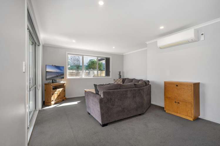 163 Ballintoy Park Drive Welcome Bay_4