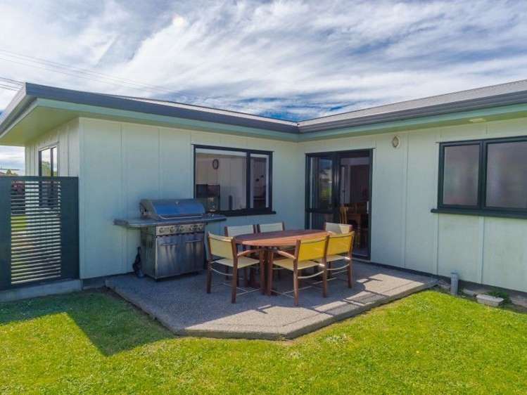 31a Charles Street Carterton_16