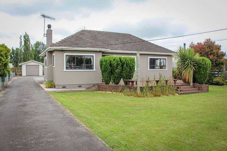 2378 Takapau Road Waipukurau Central Hawke's Bay Houses for Rent