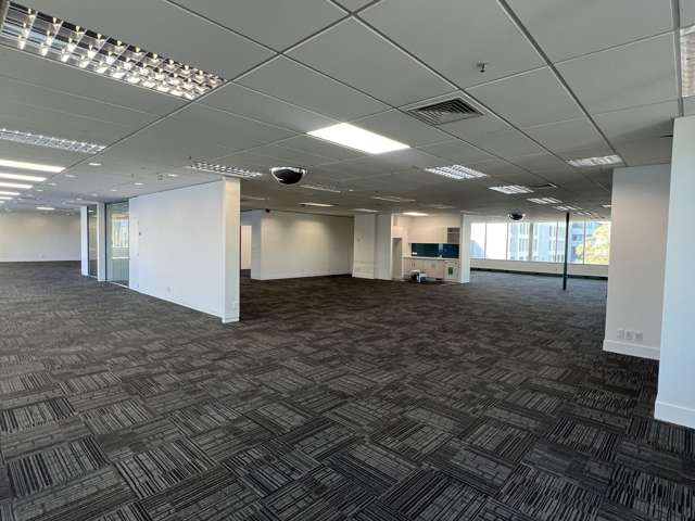 Level 2/20 Amersham Way Manukau_3