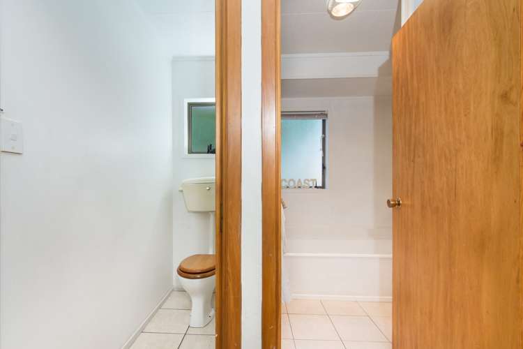 70 Hutchinsons Road Bucklands Beach_13