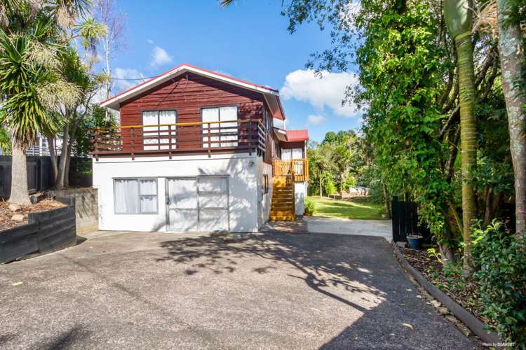 1/7 Derwent Crescent Titirangi_15