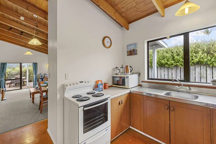 21c Lorenzen Bay Road Raglan_11