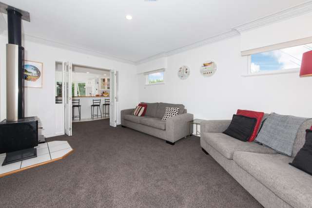 93 Tiroroa Avenue Te Atatu South_4