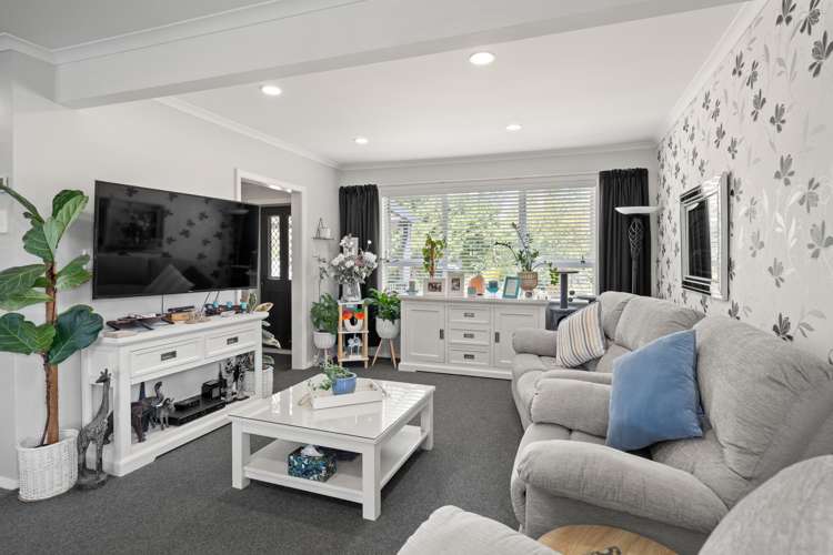 98 Solway Crescent Solway_14