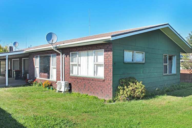 82A John F Kennedy Drive_0
