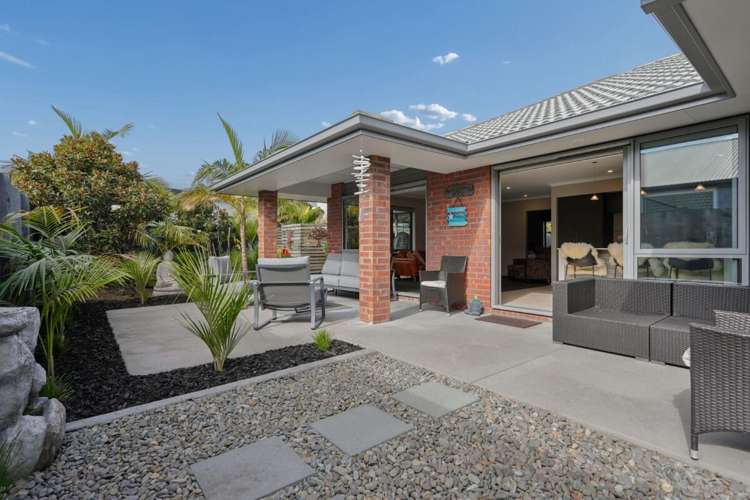 87 Sandhurst Drive_4