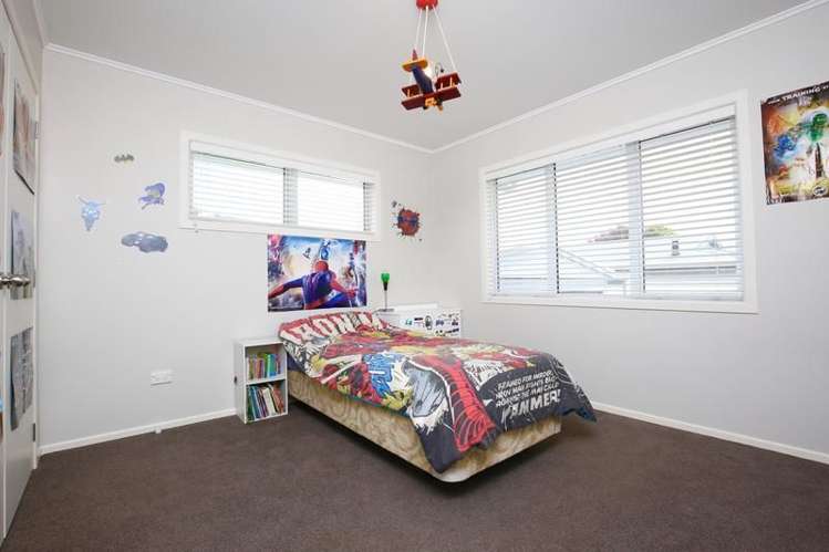 57 Waipani Road Te Atatu Peninsula_9