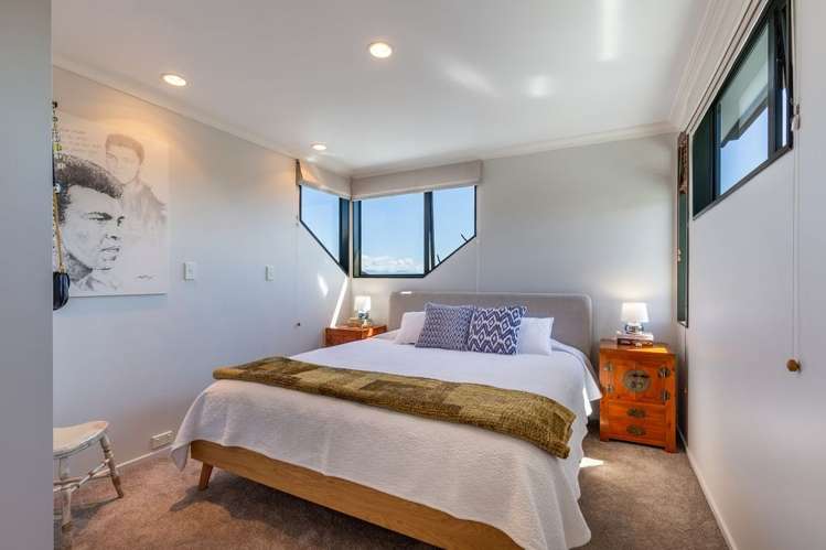 34 Olympus Way Richmond_6