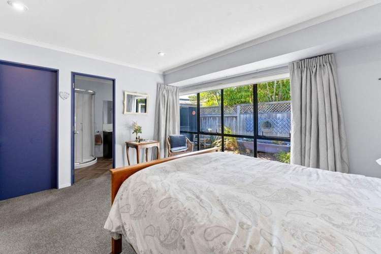42 Gardenia Drive 11229_7