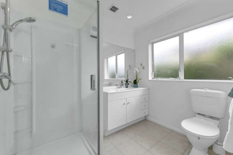 6 Moycullien Lane East Tamaki Heights_13